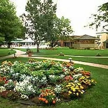 The Biltmore & Main Avenue