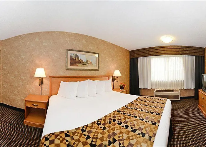 The Biltmore & Main Avenue Hotel Fargo